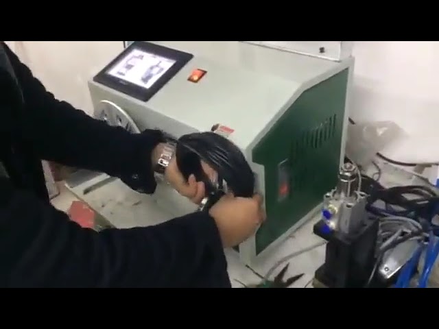 Automatický stroj na navíjení a vázání kabelů – pro efektivní výrobu v továrně