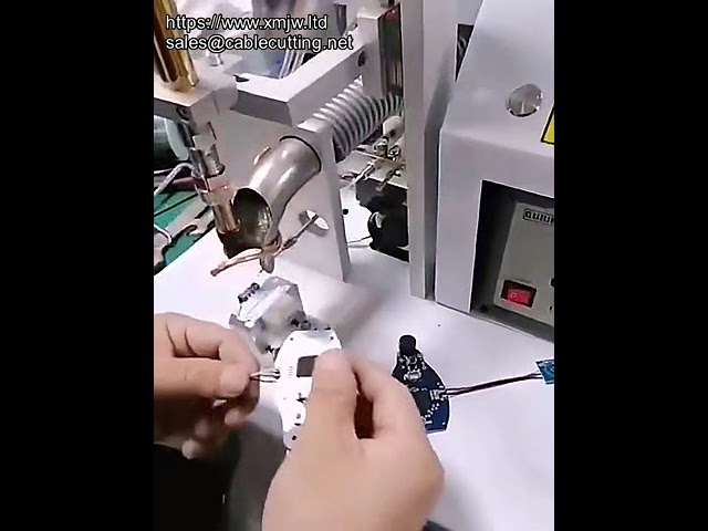 Pájecí stroje pro efektivní výrobu | Automatizace pájení