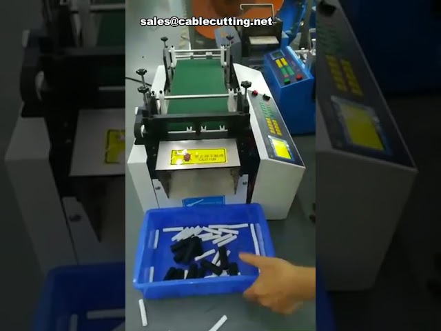 Automatická řezačka popruhů horkým nožem – plný anglický displej