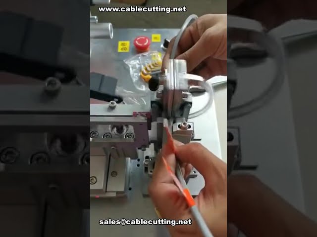 Automatické značení kabelů vlaječkovými štítky – Stabilní a plynulé # Zařízení pro kabelové svazky