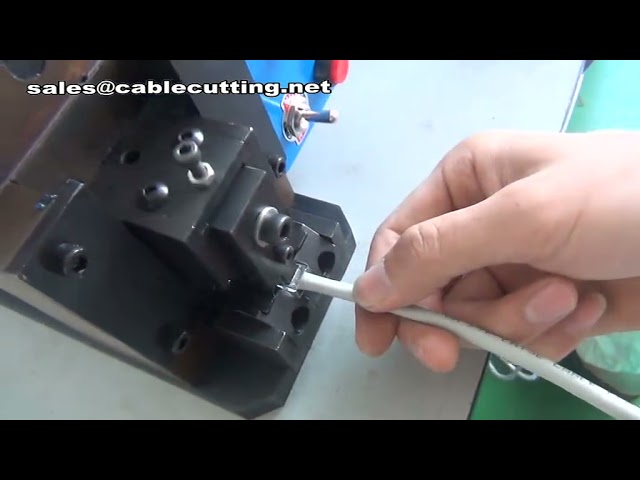 Automatický krimpovací stroj RJ11 a RJ45 – přesné a rychlé krimpování konektorů