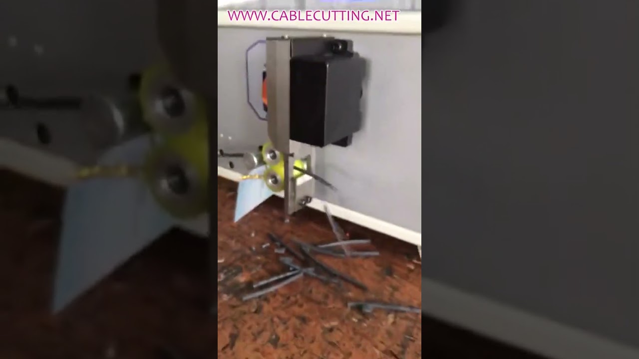 Stroj na řezání smršťovacích bužírek | Přesná automatizace výroby