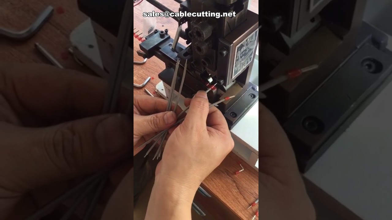 Vzorky zdarma: Červené izolované dutinky DIN na cívce, 1,00 mm², délka kolíku 8 mm
