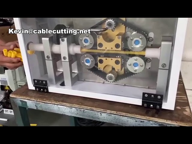 Automatický stroj na zpracování drátů a řezání vlnitých trubek