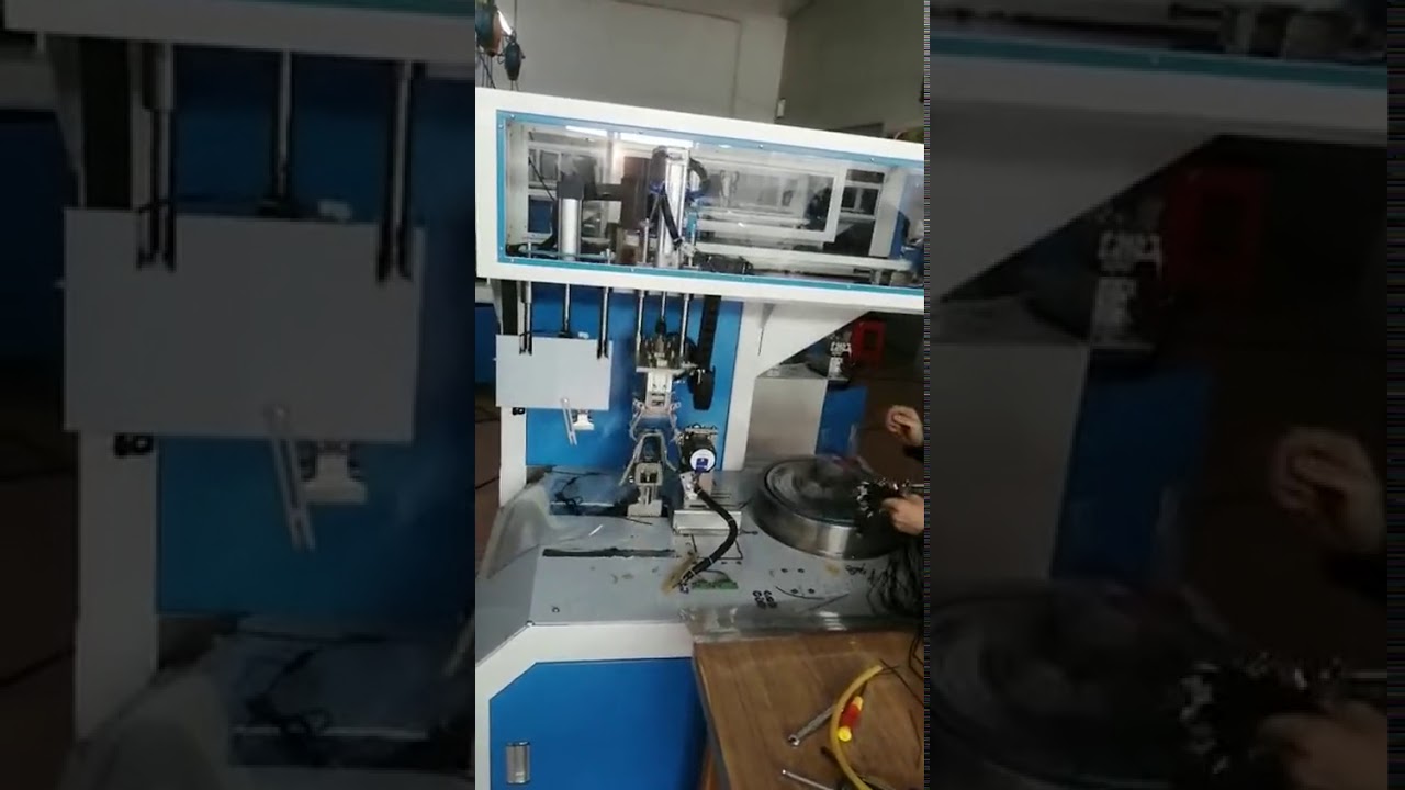 Automatický stroj na vázání drátů a kabelových pásků WPM 81M | Efektivní navíjení