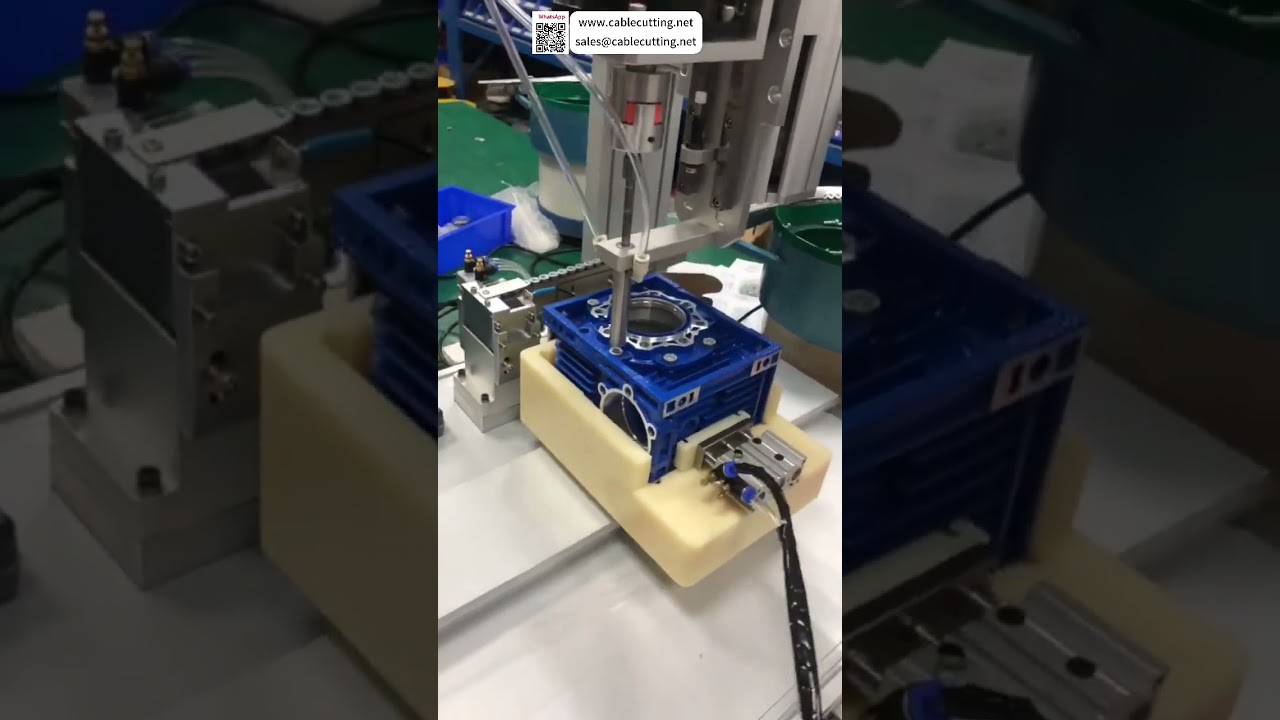 Výkonný automatický šroubovací stroj | Nastavení a integrace do tovární automatizace