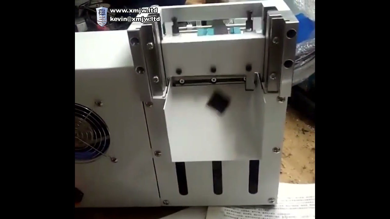 Automatický CNC řezací stroj na smršťovací, silikonové a nylonové trubice